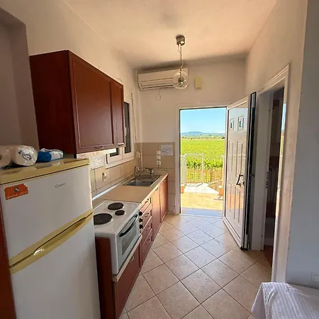 Nero Apartment
