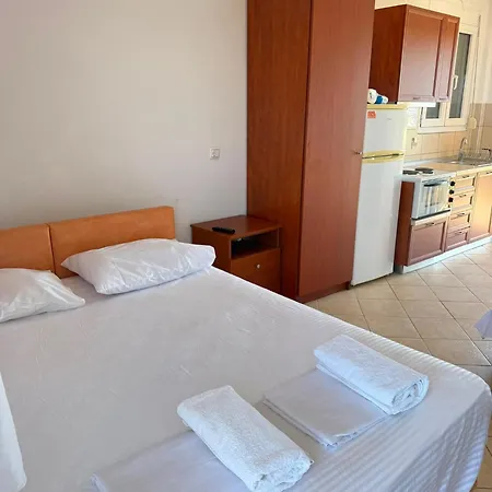 Nero Apartment Kassandria