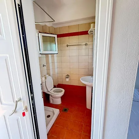 Nero Apartment Kassandria
